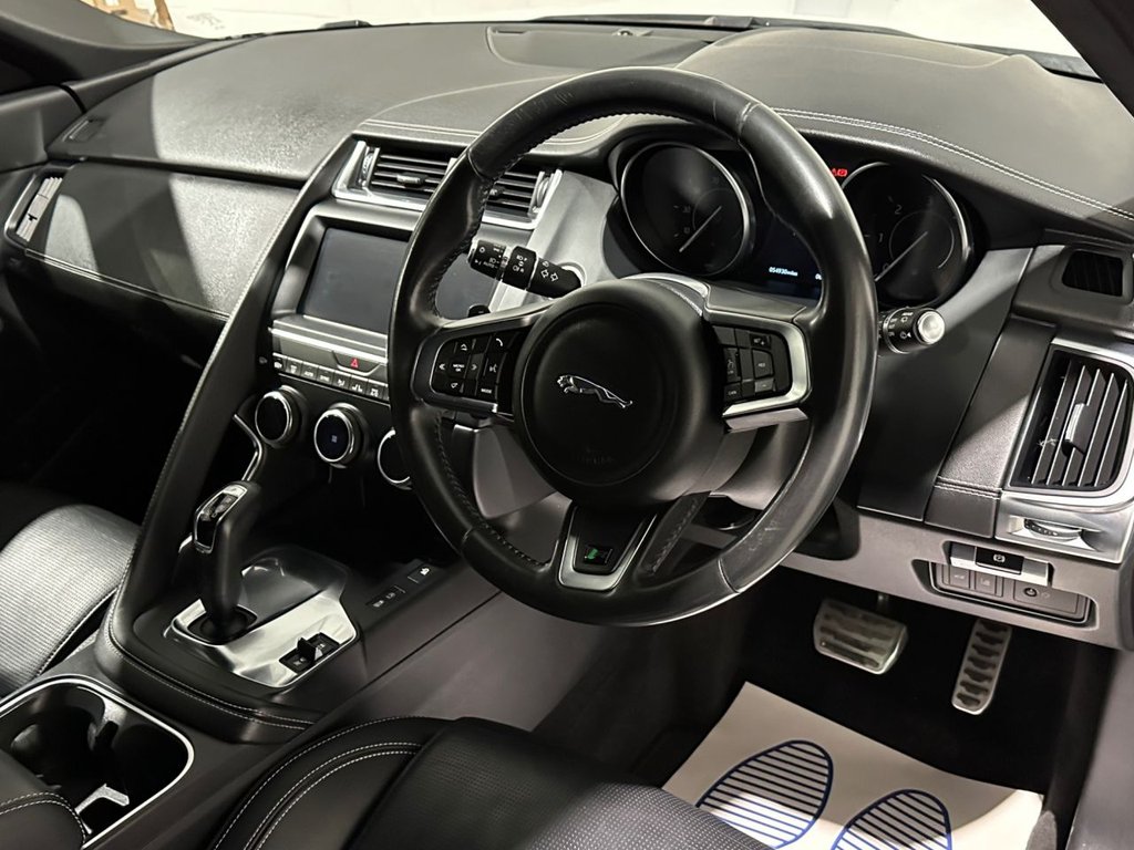 USED 2019 69 JAGUAR E-PACE 2.0 D150 R-Dynamic S SUV 5dr Diesel Auto AWD Euro 6 (s/s) (150 ps) 