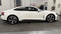 USED 2022 AUDI E-TRON GT 93.4kWh Saloon 4dr Electric Auto quattro (476 ps) 12 MONTH MOT  &   12 WARRANTY