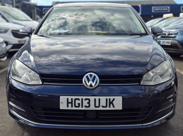 View our VOLKSWAGEN GOLF