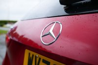 USED 2020 70 MERCEDES-BENZ GLA 1.3 GLA200 AMG Line SUV 5dr Petrol 7G-DCT Euro 6 (s/s) (163 ps) PATAGONIA RED METALLIC PAINTWORK + REVERSE CAMERA + VIRTUAL COCKPIT