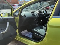 USED 2009 52 FORD FIESTA 1.4 Zetec Hatchback 5dr Petrol Manual (133 g/km, 94 bhp) NICE LITTLE 5 DOOR FIESTA + 1 OWNER + SERVICE HISTORY + FRESH SERVICE + NEW MOT + CLEAN CONDITION THROUGHOUT + METALLIC GREEN COLOUR + SPEC INCLUDES ALLOY WHEELS, CLOTH INTERIOR, ISOFIX, HEATED WINDSCREEN, ELECTRIC MIRRORS AND WINDOWS, MULTI FUNCTION STEERING WHEEL, BLUETOOTH, A/C + 3 MONTHS WARRANTY + 12 MONTHS AA BREAKDOWN COVER INCLUDED