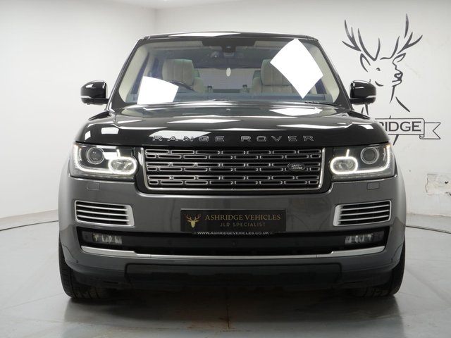 View our LAND ROVER RANGE ROVER
