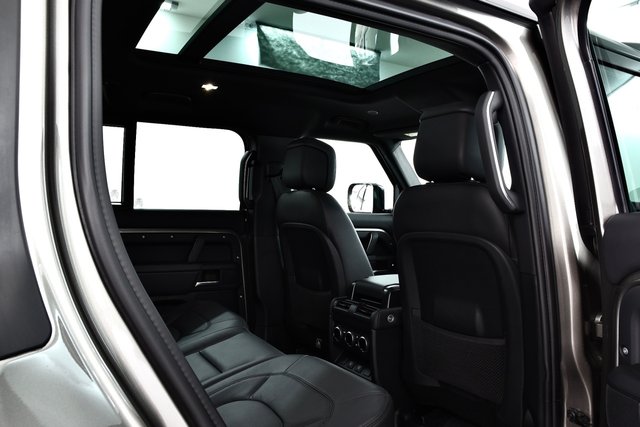 USED 2024 74 LAND ROVER DEFENDER 110 3.0 D350 MHEV X-Dynamic HSE SUV 5dr Diesel Auto 4WD Euro 6 (s/s) (350 ps) URBAN WT | Pan/AirSus/7 Seats
