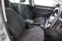 USED 2024 VOLKSWAGEN GOLF 1.5 TSI Style Hatchback 5dr Petrol Manual Euro 6 (s/s) (130 ps) 1 OWNER, CAMERA, APPLE CARPLAY