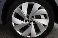 USED 2024 VOLKSWAGEN GOLF 1.5 TSI Style Hatchback 5dr Petrol Manual Euro 6 (s/s) (130 ps) 1 OWNER, CAMERA, APPLE CARPLAY