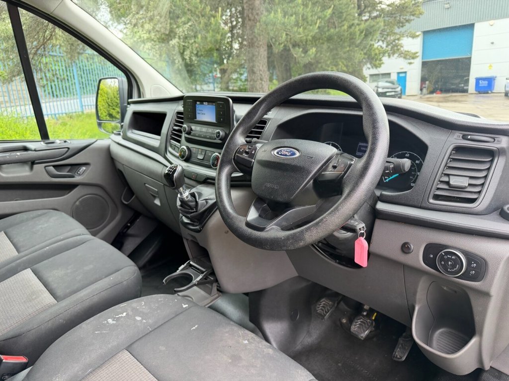 USED 2019 69 FORD TRANSIT CUSTOM 2.0 280 EcoBlue Leader Panel Van 5dr Diesel Manual L1 H1 Euro 6 (s/s) (105 ps) A VERY CLEAN AND TIDY EXAMPLE WITH AN AERODYNAMIC ROOF RACK FITTED SIDE LOADING DOOR AND BLUETOOTH CONNECTIVITY