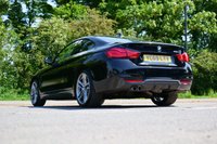USED 2019 69 BMW 4 SERIES 2.0 420d M Sport Coupe 2dr Diesel Auto Euro 6 (s/s) (190 ps) BLACK SAPPHIRE METALLIC PAINTWORK + PRO NAV + H/K + HEATED SEATS