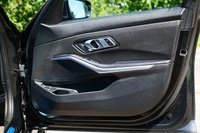 USED 2023 23 BMW 3 SERIES 2.0 330e 12kWh Sport Touring 5dr Petrol Plug-in Hybrid Auto Euro 6 (s/s) (292 ps) BLACK SAPPHIRE METALLIC PAINTWORK + HEATED SEATS + APPLE CARPLAY