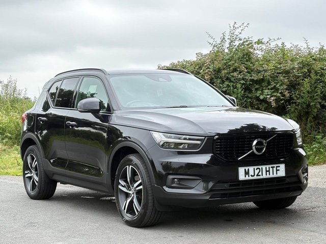 View our VOLVO XC40