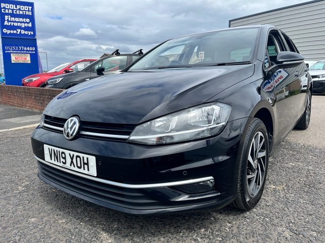 View our Volkswagen Golf 1.6 TDI Match Hatchback 5dr Diesel Manual Euro 6 (s/s) (115 ps)