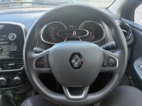 USED 2025 68 RENAULT CLIO 1.5 dCi Play Hatchback 5dr Diesel Manual Euro 6 (s/s) (90 ps) 2 STAMP SERVICE HISTORY* 2 OWNERS FROM NEW* CRUISE CONTROL* AUTO START / STOP* ECO MODE* AIR CON* BLUETOOTH PHONE AND AUDIO* DAB* USB* AUX* REMOTE CENTRAL LOCKING WITH 2 KEYS