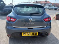 USED 2018 68 RENAULT CLIO 1.5 dCi Play Hatchback 5dr Diesel Manual Euro 6 (s/s) (90 ps) 2 STAMP SERVICE HISTORY* 2 OWNERS FROM NEW* CRUISE CONTROL* AUTO START / STOP* ECO MODE* AIR CON* BLUETOOTH PHONE AND AUDIO* DAB* USB* AUX* REMOTE CENTRAL LOCKING WITH 2 KEYS