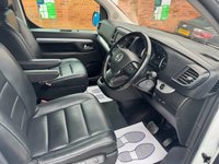 USED 2021 71 VAUXHALL VIVARO LIFE 2.0 Turbo D Elite M MPV 5dr Diesel Auto SWB Euro 6 (s/s) (8 Seat) (180 ps) PAN ROOF+LEATHER+8 SEATS+FSH