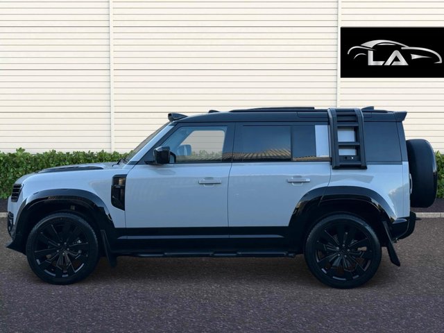View our LAND ROVER DEFENDER 110