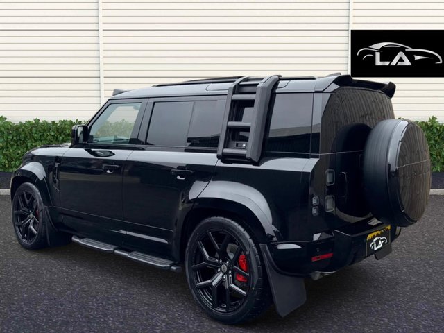 View our LAND ROVER DEFENDER 110