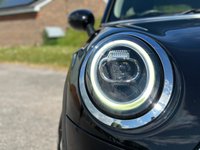 USED 2018 68 MINI HATCH 1.5 Cooper Classic Hatchback 3dr Petrol Steptronic Euro 6 (s/s) (136 ps) Rear Parking Camera, Sat Navi