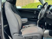 USED 2018 68 MINI HATCH 1.5 Cooper Classic Hatchback 3dr Petrol Steptronic Euro 6 (s/s) (136 ps) Rear Parking Camera, Sat Navi