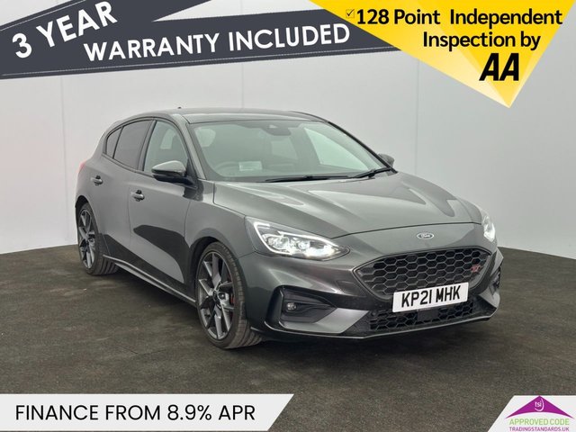 View our Ford Focus range