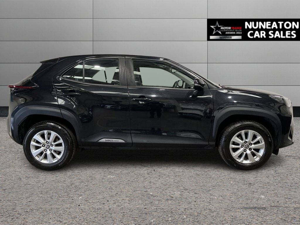 USED 2023 23 TOYOTA YARIS CROSS 1.5 VVT-h Icon SUV 5dr Petrol Hybrid E-CVT Euro 6 (s/s) (116 ps) Miracast