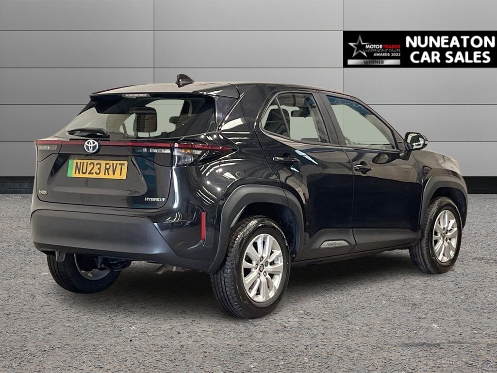 USED 2023 23 TOYOTA YARIS CROSS 1.5 VVT-h Icon SUV 5dr Petrol Hybrid E-CVT Euro 6 (s/s) (116 ps) Miracast