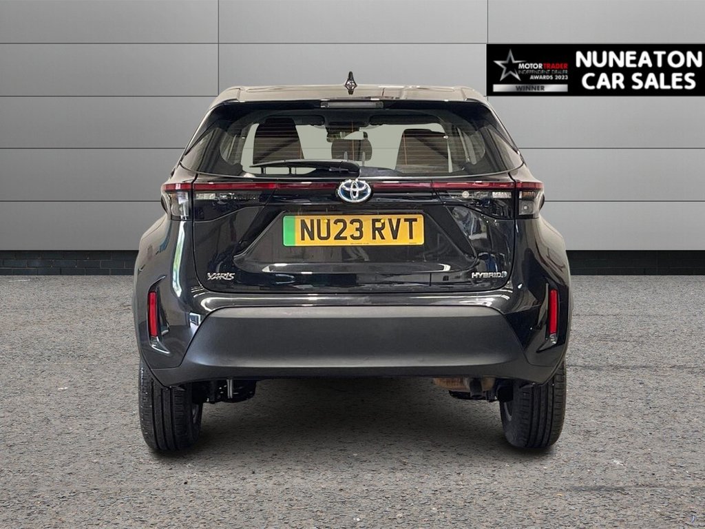 USED 2023 23 TOYOTA YARIS CROSS 1.5 VVT-h Icon SUV 5dr Petrol Hybrid E-CVT Euro 6 (s/s) (116 ps) Miracast