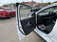 USED 2023 23 TOYOTA YARIS 1.5 VVT-h Design Hatchback 5dr Petrol Hybrid E-CVT Euro 6 (s/s) (116 ps) 1 OWNER FROM NEW* TOYOTA SERVICE HISTORY* AUTOMATIC* PARKING SENSORS* REVERSING CAMERA* LANE / SPEED / COLLISION ASSIST* ECO / EV MODE* ELECTRIC HANDBRAKE* CRUISE CONTROL* AIR CON