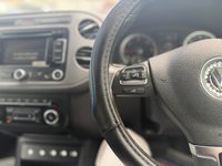 USED 2014 14 VOLKSWAGEN TIGUAN 2.0 TDI BlueMotion Tech Match SUV 5dr Diesel DSG 4WD Euro 5 (s/s) (140 ps) 
