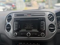 USED 2014 14 VOLKSWAGEN TIGUAN 2.0 TDI BlueMotion Tech Match SUV 5dr Diesel DSG 4WD Euro 5 (s/s) (140 ps) 