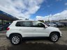 USED 2014 14 VOLKSWAGEN TIGUAN 2.0 TDI BlueMotion Tech Match SUV 5dr Diesel DSG 4WD Euro 5 (s/s) (140 ps) 