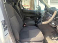 USED 2015 15 FORD TRANSIT CONNECT 1.6 TDCi 240 Panel Van 4dr Diesel Manual L2 H1 (128 g/km, 94 bhp) SIDE LOADIN**ROOF+REAR RACKING