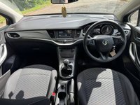 USED 2018 18 VAUXHALL ASTRA 1.6 CDTi ecoTEC BlueInjection Design Hatchback 5dr Diesel Manual Euro 6 (s/s) (110 ps) 