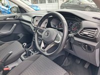 USED 2020 70 VOLKSWAGEN T-CROSS 1.0 TSI SE SUV 5dr Petrol Manual Euro 6 (s/s) (110 ps) 