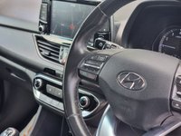 USED 2018 68 HYUNDAI I30 1.0 T-GDi Blue Drive SE Nav Hatchback 5dr Petrol Manual Euro 6 (s/s) (120 ps) ?SERV H | NAV | APPLE CAR PLAY