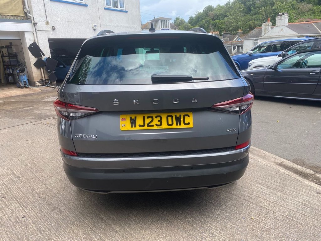 USED 2023 23 SKODA KODIAQ 2.0 TDI SE Drive SUV 5dr Diesel DSG 4WD Euro 6 (s/s) (7 Seat) (150 ps) 1 OWNERS FULL SERVICE HISTORY