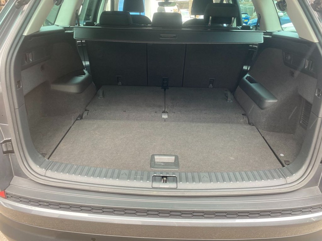 USED 2023 23 SKODA KODIAQ 2.0 TDI SE Drive SUV 5dr Diesel DSG 4WD Euro 6 (s/s) (7 Seat) (150 ps) 1 OWNERS FULL SERVICE HISTORY