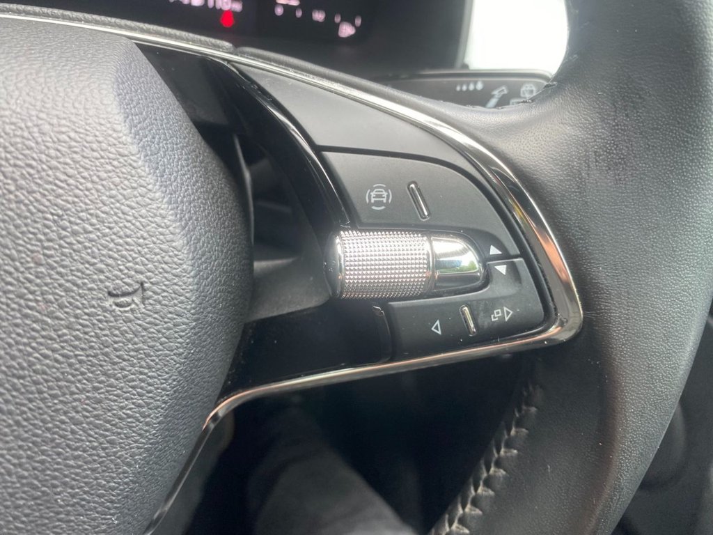 USED 2023 23 SKODA KODIAQ 2.0 TDI SE Drive SUV 5dr Diesel DSG 4WD Euro 6 (s/s) (7 Seat) (150 ps) 1 OWNERS FULL SERVICE HISTORY