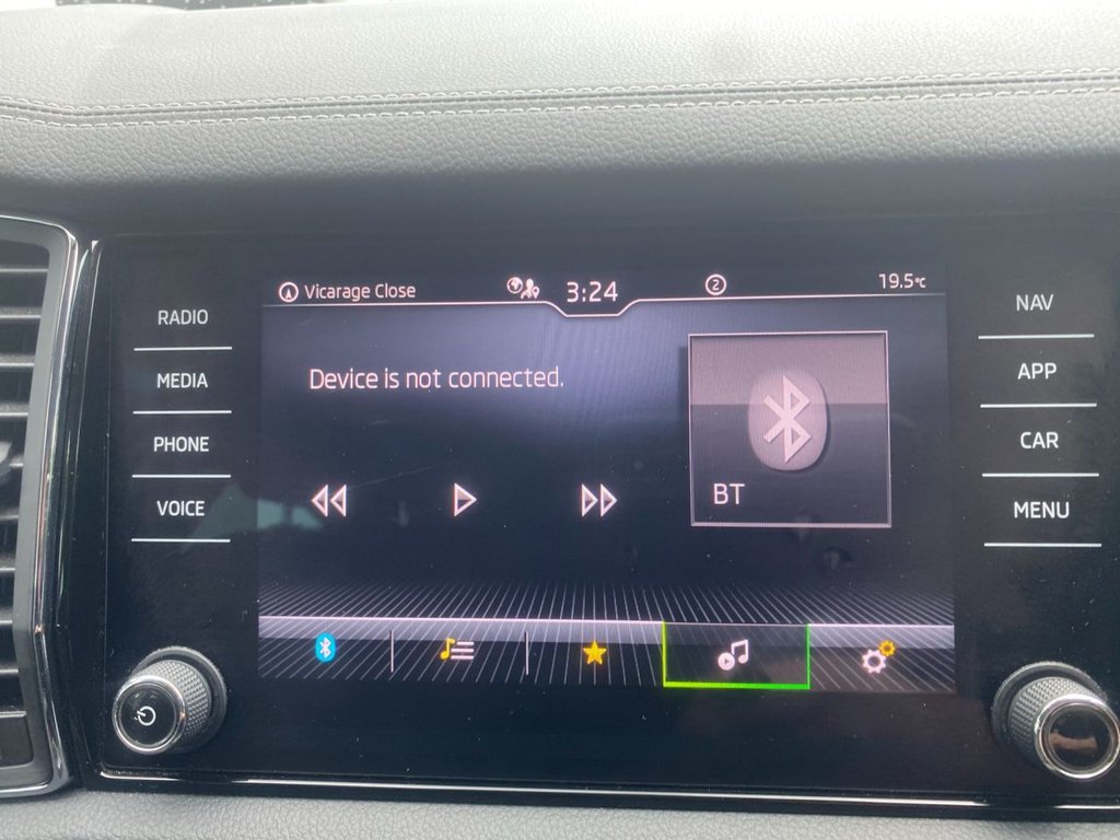 USED 2023 23 SKODA KODIAQ 2.0 TDI SE Drive SUV 5dr Diesel DSG 4WD Euro 6 (s/s) (7 Seat) (150 ps) 1 OWNERS FULL SERVICE HISTORY