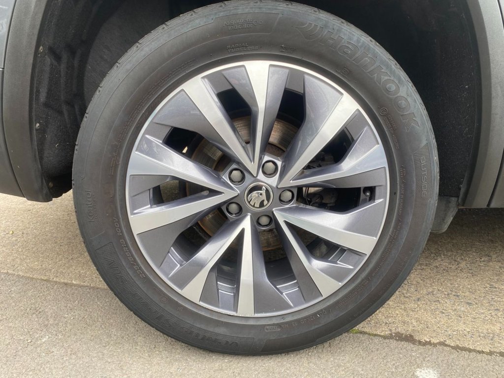 USED 2023 23 SKODA KODIAQ 2.0 TDI SE Drive SUV 5dr Diesel DSG 4WD Euro 6 (s/s) (7 Seat) (150 ps) 1 OWNERS FULL SERVICE HISTORY