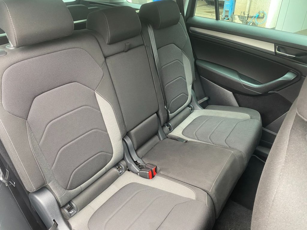 USED 2023 23 SKODA KODIAQ 2.0 TDI SE Drive SUV 5dr Diesel DSG 4WD Euro 6 (s/s) (7 Seat) (150 ps) 1 OWNERS FULL SERVICE HISTORY