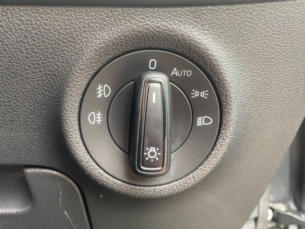 USED 2023 23 SKODA KODIAQ 2.0 TDI SE Drive SUV 5dr Diesel DSG 4WD Euro 6 (s/s) (7 Seat) (150 ps) 1 OWNERS FULL SERVICE HISTORY