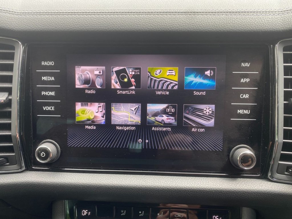 USED 2023 23 SKODA KODIAQ 2.0 TDI SE Drive SUV 5dr Diesel DSG 4WD Euro 6 (s/s) (7 Seat) (150 ps) 1 OWNERS FULL SERVICE HISTORY