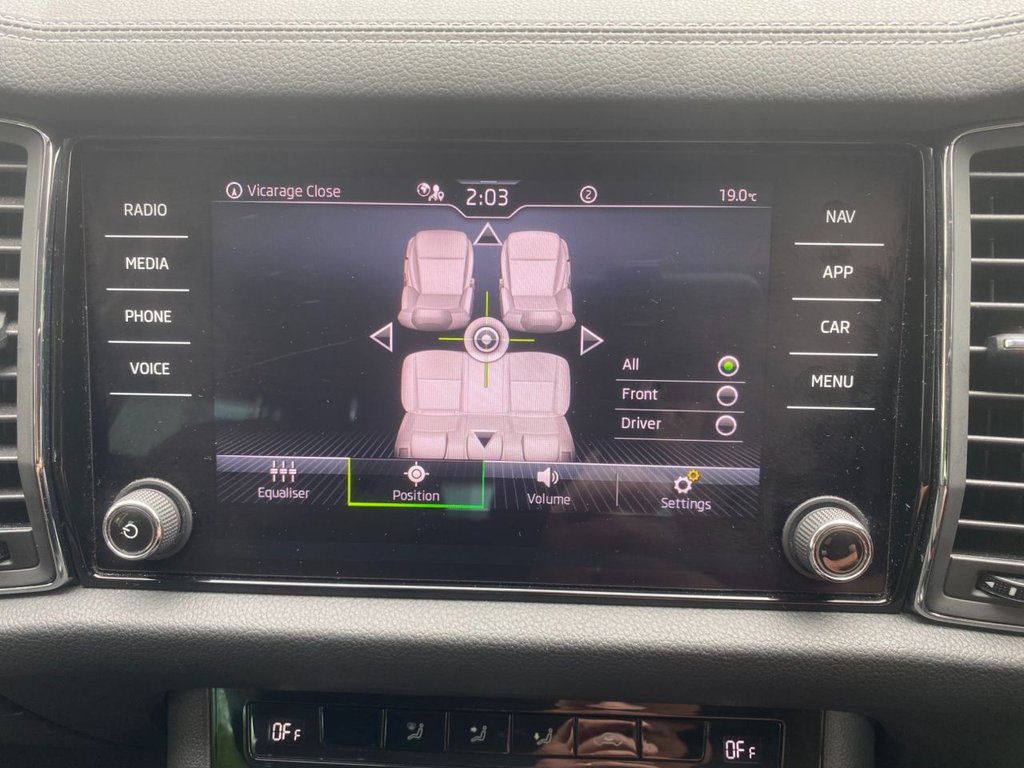USED 2023 23 SKODA KODIAQ 2.0 TDI SE Drive SUV 5dr Diesel DSG 4WD Euro 6 (s/s) (7 Seat) (150 ps) 1 OWNERS FULL SERVICE HISTORY