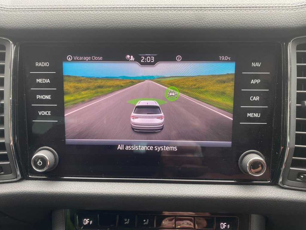 USED 2023 23 SKODA KODIAQ 2.0 TDI SE Drive SUV 5dr Diesel DSG 4WD Euro 6 (s/s) (7 Seat) (150 ps) 1 OWNERS FULL SERVICE HISTORY