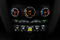 USED 2021 21 MINI Electric Hatch Cooper SE 32.6kWh Level 3 Hatchback 3dr Electric Auto (184 ps) HISTORY+PANROOF+HEAD-UP+1OWNER