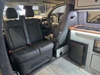 USED 2026 26 VOLKSWAGEN TRANSPORTER T7 2.0 TDI T30 COMMERCE PRO SOUTHLANDS EXECUTIVE 6 SEAT 150 BHP DSG SWB 6 SEATER + SLIDING REAR BED