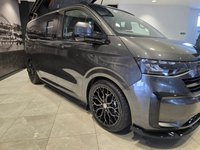 USED 2026 26 VOLKSWAGEN TRANSPORTER T7 2.0 TDI T30 COMMERCE PRO SOUTHLANDS EXECUTIVE 6 SEAT 150 BHP DSG SWB 6 SEATER + SLIDING REAR BED