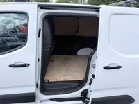 USED 2023 72 TOYOTA PROACE CITY White 1.5 BlueHDi Icon panel van, 86,000 miles, Euro 6, 6-Speed manual, A/C, 8in Touchscreen, Rear Camera, Bluetooth, Cruise. Plus VAT @ 20%! This 2023 Toyota PROACE CITY is a standout choice, having been owned by just one careful keeper. This Icon Short Panel Van SWB Euro 6 (s/s) 5dr model boasts a 1.5L BlueHDi diesel engine and meets Euro 6 emissions standards. It comes with a 3 month warranty and a full 12 months MOT will be provided on purchase. The last service was completed on 31st October 2025 at 75,402 miles. Inside, you'll find manual air conditioning, Bluetooth connectivity, and an 8in multimedia screen compatible with Andro