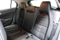 USED 2020 69 MERCEDES-BENZ GLA 1.6 GLA180 GPF Urban Edition SUV 5dr Petrol 7G-DCT Euro 6 (s/s) (122 ps) HISTORY+REAR CAM+HALF LEATHER
