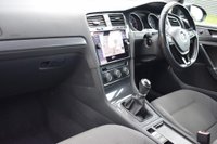 USED 2017 67 VOLKSWAGEN GOLF 1.4 TSI SE Nav Hatchback 5dr Petrol Manual Euro 6 (s/s) (125 ps) Sat Nav, DAB, Bluetooth Audio