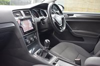 USED 2017 67 VOLKSWAGEN GOLF 1.4 TSI SE Nav Hatchback 5dr Petrol Manual Euro 6 (s/s) (125 ps) Sat Nav, DAB, Bluetooth Audio